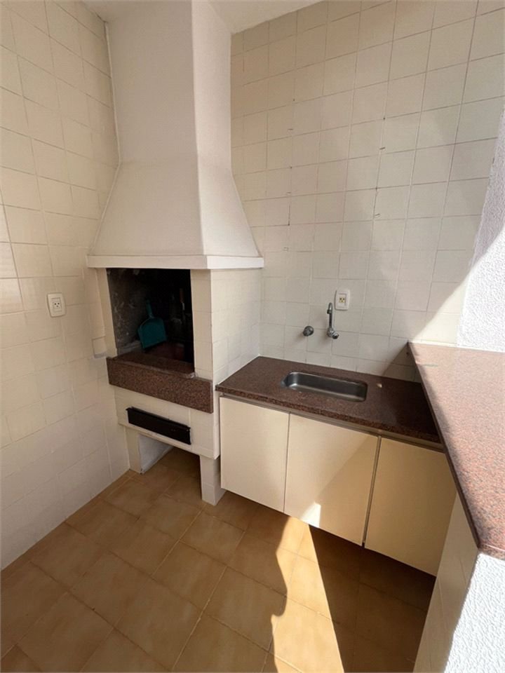 Apartamento com 4 dormitórios à venda, 259 m² por R$ 900.000,00 - Jardim Três Marias - Guarujá/SP
