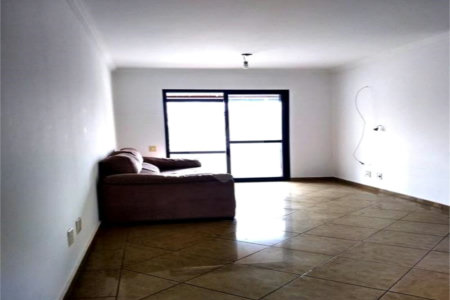 Apartamento à venda com 2 quartos, sendo 1 suíte, em Moema, São Paulo, SP