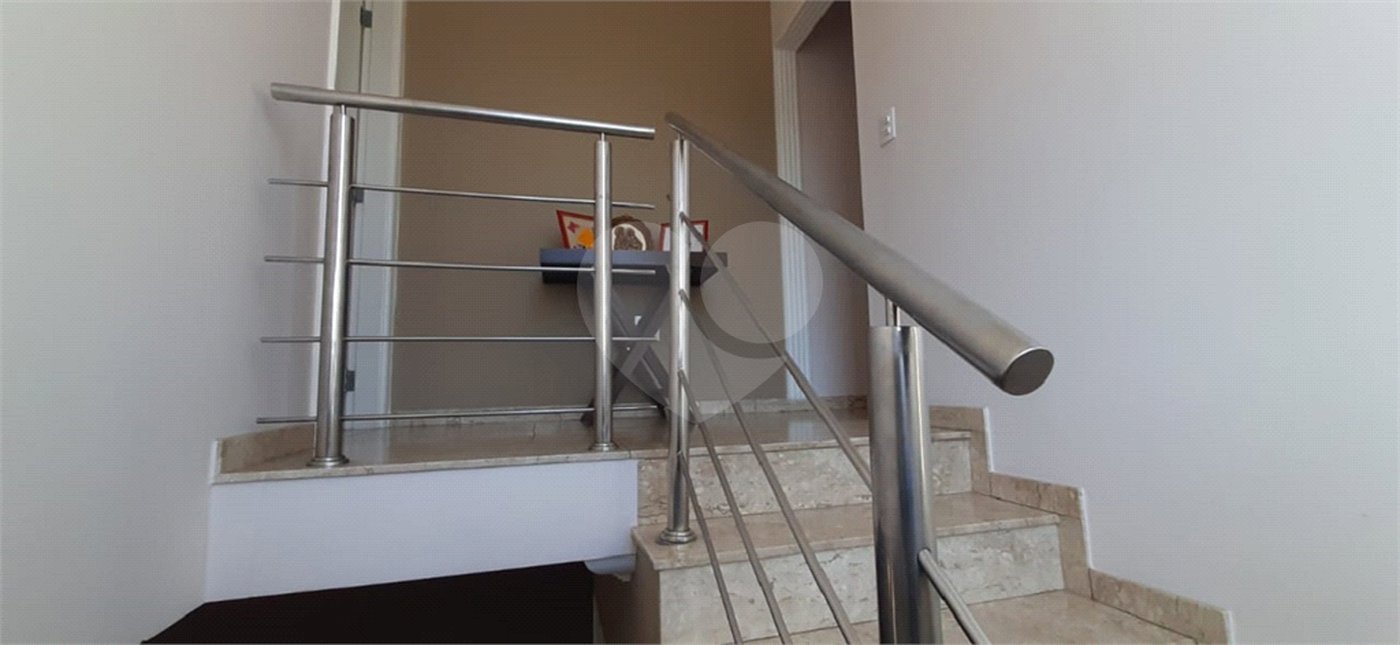 Sobrado à venda com 3 quartos, sendo 1 suíte, em Jaçanã, São Paulo, SP