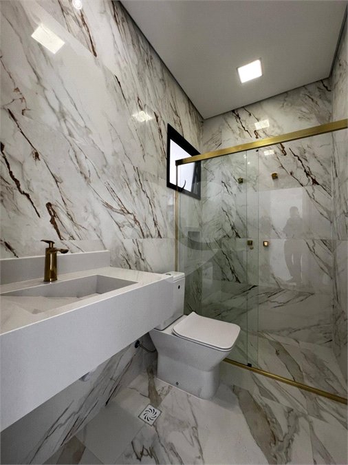 Casa à venda com 4 suítes no condomínio Residencial Mosaico da Serra, Mogi das Cruzes - SP