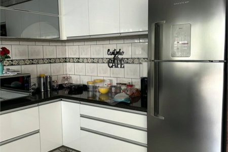 Casa à venda com 3 quartos, sendo 1 suíte, em Jardim Capão Redondo, São Paulo, SP