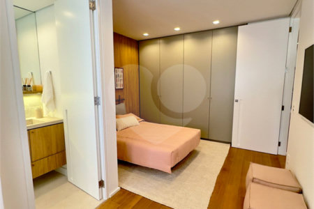 Apartamento à venda com 4 suítes em Brooklin Paulista, São Paulo, SP