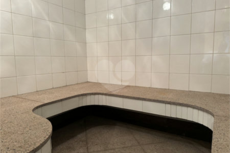Cobertura à venda ou para alugar com 5 quartos, sendo 4 suítes, em Santo Amaro, São Paulo, SP