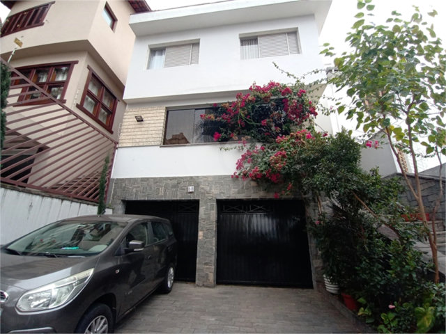 Casa à venda com 4 quartos, sendo 1 suíte,  em Santana, São Paulo, SP