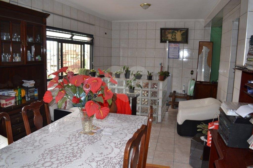 Sobrado à venda com 4 quartos, sendo 1 suíte, em Imirim, São Paulo, SP