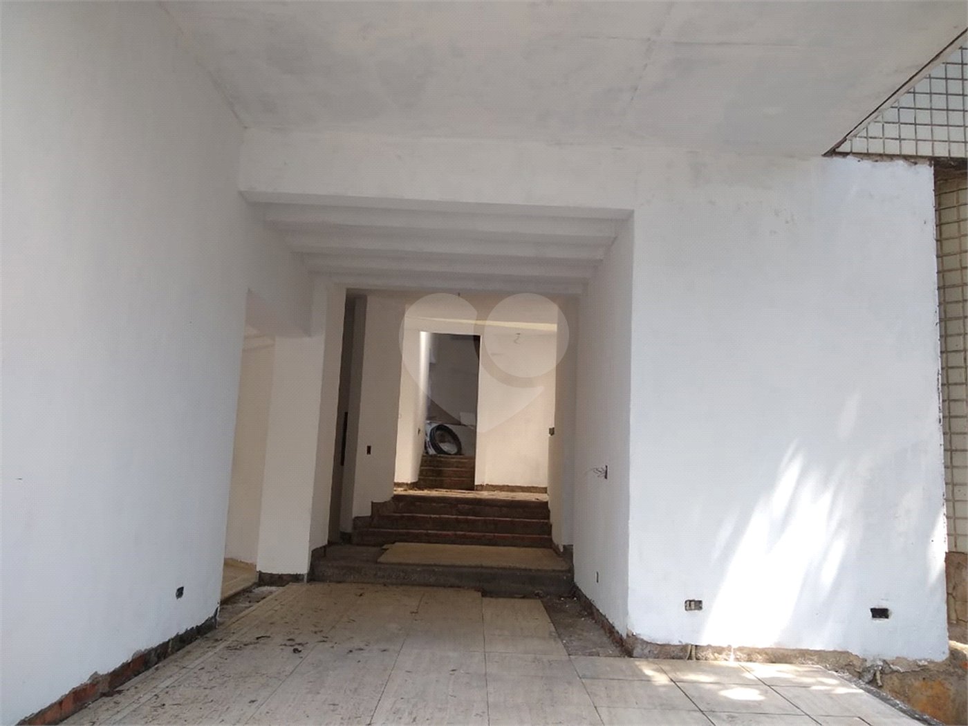 Sobrado à venda com 4 quartos, sendo 3 suítes,  em Morumbi, São Paulo, SP