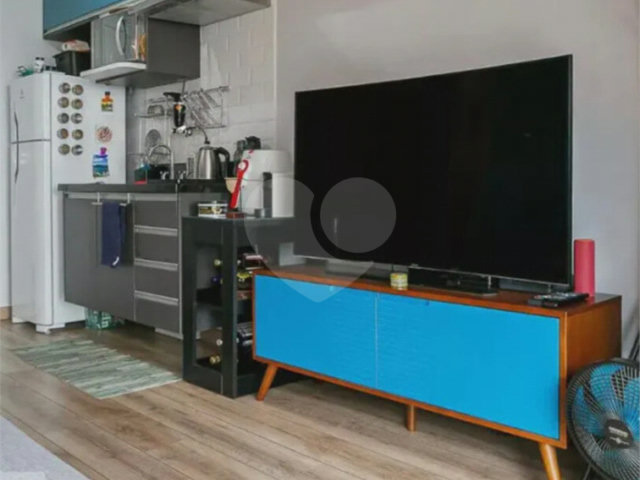 Apartamento à venda ou para alugar com 1 suíte em Vila Madalena, São Paulo, SP