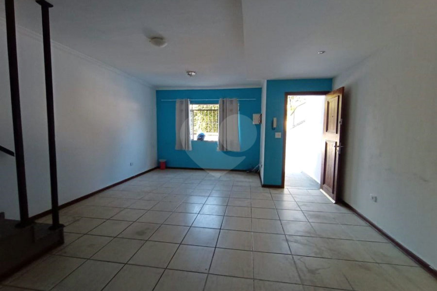 Casa à venda com 3 quartos, sendo 1 suíte, em Saúde, São Paulo, SP