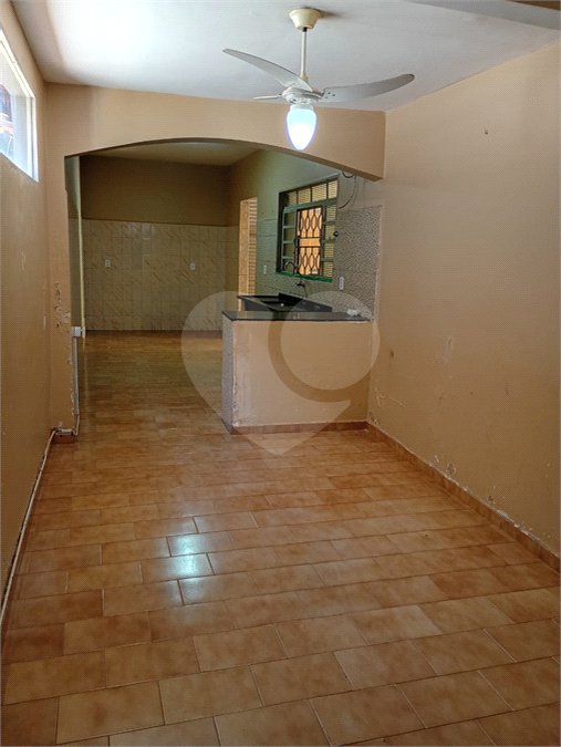 Casa à venda com 3 quartos em Geraldo Correia de Carvalho, Ribeirão Preto, SP