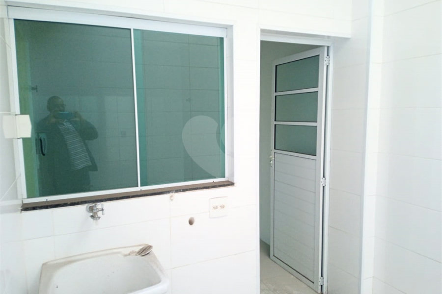 Casa à venda com 3 quartos, sendo 1 suíte,  no condomínio Residencial Vila Primavera (zona Norte), São Paulo - SP