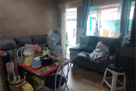 Casa à venda com 3 quartos em Campo Grande, Rio de Janeiro, RJ