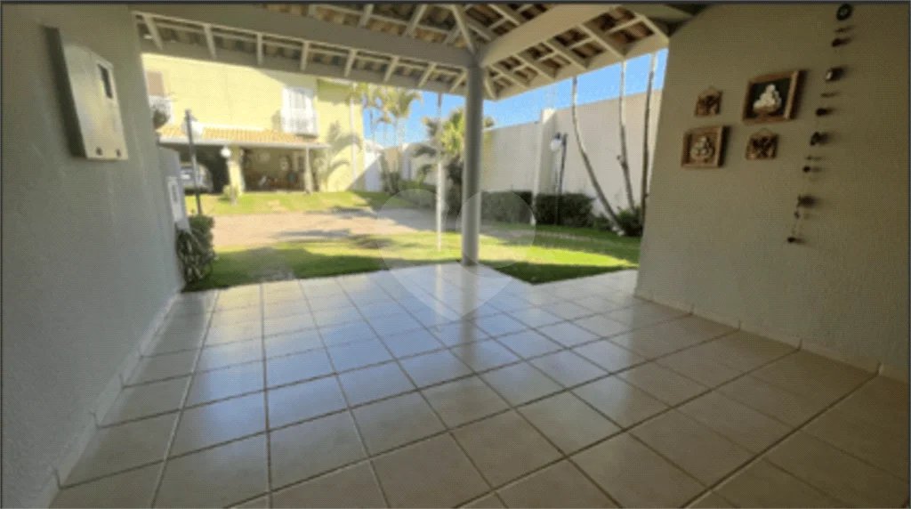 Casa à venda com 5 quartos, sendo 2 suítes, no condomínio Chacara das Palmeiras, Jundiaí - SP