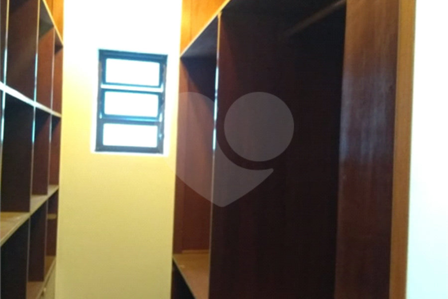 Sobrado à venda com 4 quartos, sendo 1 suíte,  em Santana, São Paulo, SP