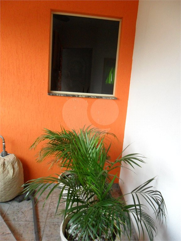 Sobrado à venda com 2 quartos em Itaim Paulista, São Paulo, SP