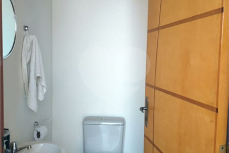 Casa Térrea à venda com 2 quartos em Jardim Santo Antônio, Salto, SP