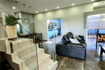 Casa à venda com 3 quartos, sendo 1 suíte, no condomínio Vila Rica, Indaiatuba - SP