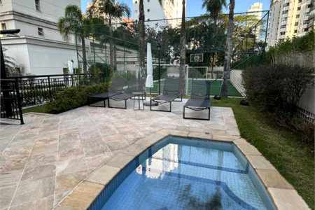 Apartamento à venda com 3 suítes em Indianópolis, São Paulo, SP