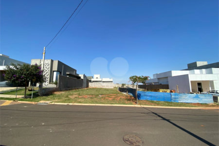 Terreno à venda em Residencial Volpi, Araraquara, SP