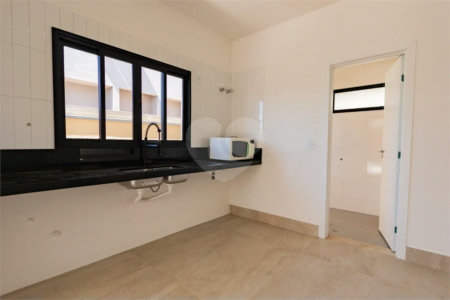 Casa à venda com 3 suítes no condomínio Residencial Mont'alcino, Valinhos - SP