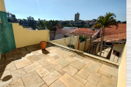 Casa à venda com 3 quartos, sendo 1 suíte, em Vila São José, Itapetininga, SP