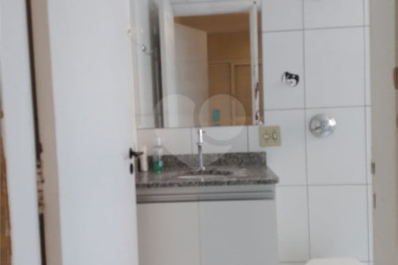 Apartamento à venda com 3 quartos, sendo 1 suíte,  em Pinheiros, São Paulo, SP