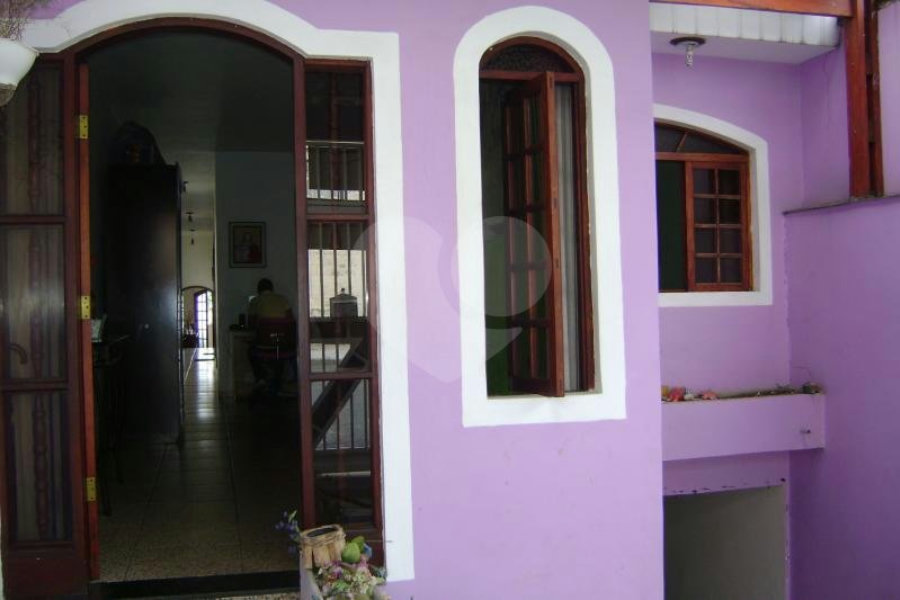 Casa Térrea à venda com 3 quartos, sendo 1 suíte, em Vila Mazzei, São Paulo, SP