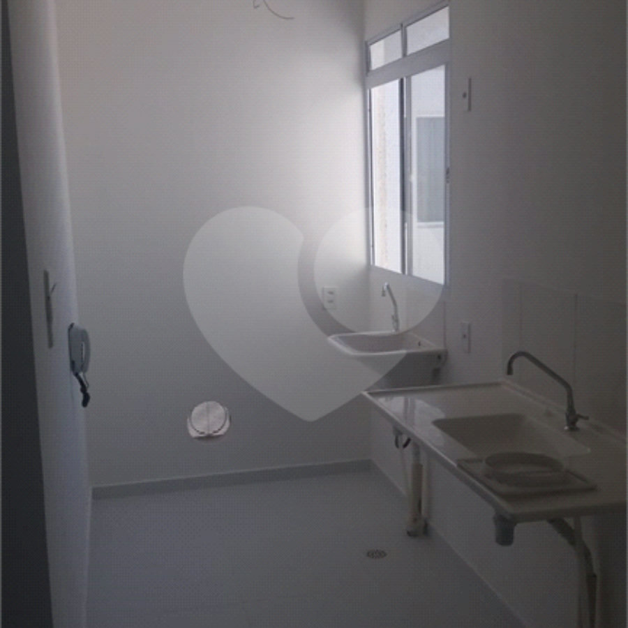 Apartamento à venda com 2 quartos em Jardim João XXIII, São Paulo, SP
