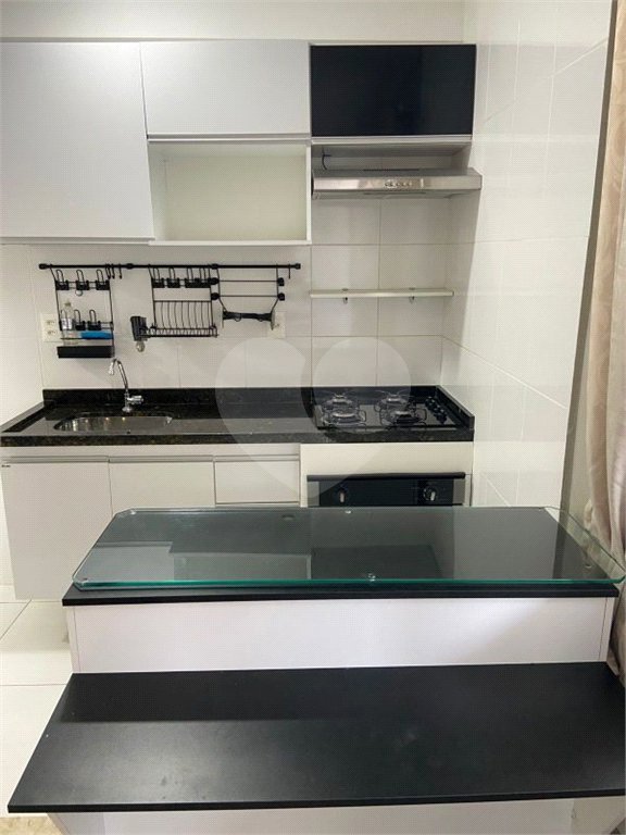 Casa à venda ou para alugar com 2 quartos no condomínio Esmeraldino, São Paulo - SP