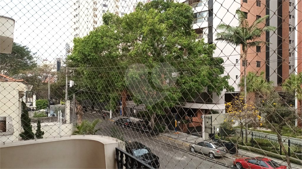 Apartamento à venda com 3 quartos, sendo 1 suíte, em Vila Mariana, São Paulo, SP