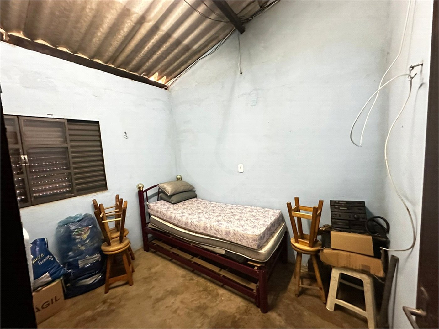Chácara à venda com 3 quartos em Chácara Sete Cruzes, Suzano, SP