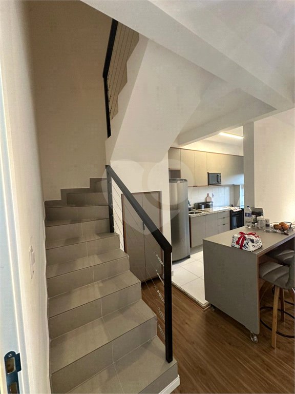 Apartamento à venda com 2 quartos, sendo 1 suíte, em Bairro do Cambará, São Roque, SP