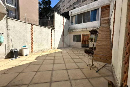 Sobrado à venda com 4 quartos, sendo 2 suítes, em Vila Ipojuca, São Paulo, SP