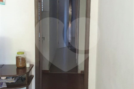 Casa Térrea à venda com 4 quartos, sendo 1 suíte, em Vila Albertina, São Paulo, SP