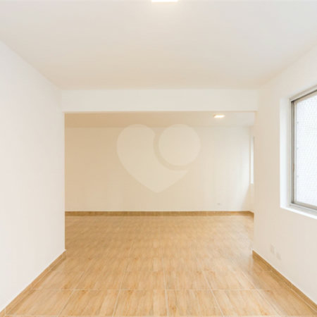 Apartamento à venda com 3 quartos, sendo 1 suíte, em Itaim Bibi, São Paulo, SP