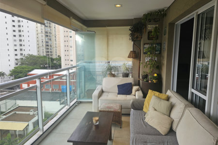 Apartamento para alugar com 2 quartos, sendo 1 suíte,  em Jardim das Acácias, São Paulo, SP