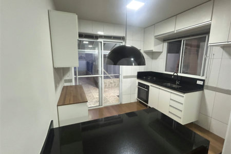 Casa à venda com 2 quartos no condomínio Residencial Moradas, Itapetininga - SP