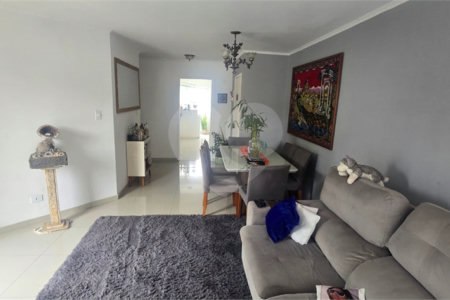 Apartamento à venda com 2 quartos, sendo 1 suíte,  em Vila Monumento, São Paulo, SP