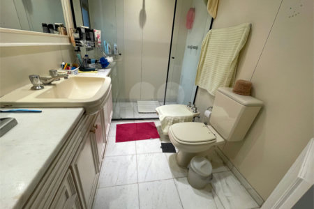 Apartamento à venda com 3 quartos, sendo 1 suíte,  em Lar São Paulo, São Paulo, SP