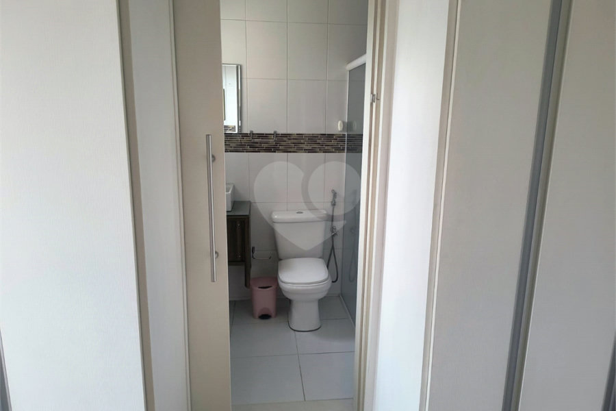 Sobrado à venda com 3 quartos, sendo 1 suíte,  em Vila Palmeiras, São Paulo, SP