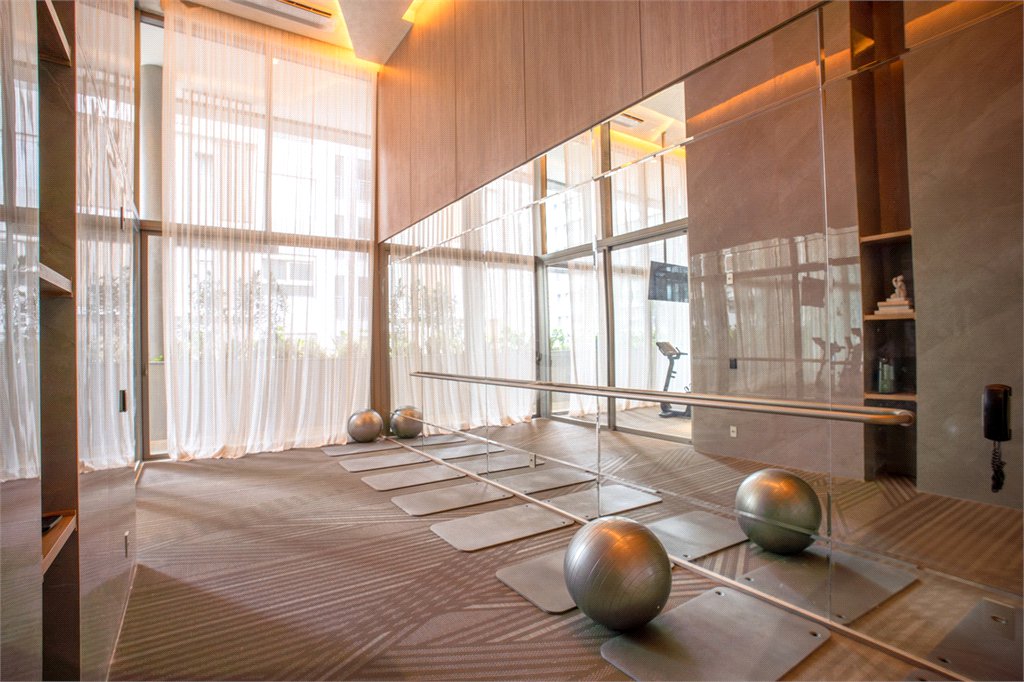 Apartamento à venda com 4 suítes em Moema, São Paulo, SP