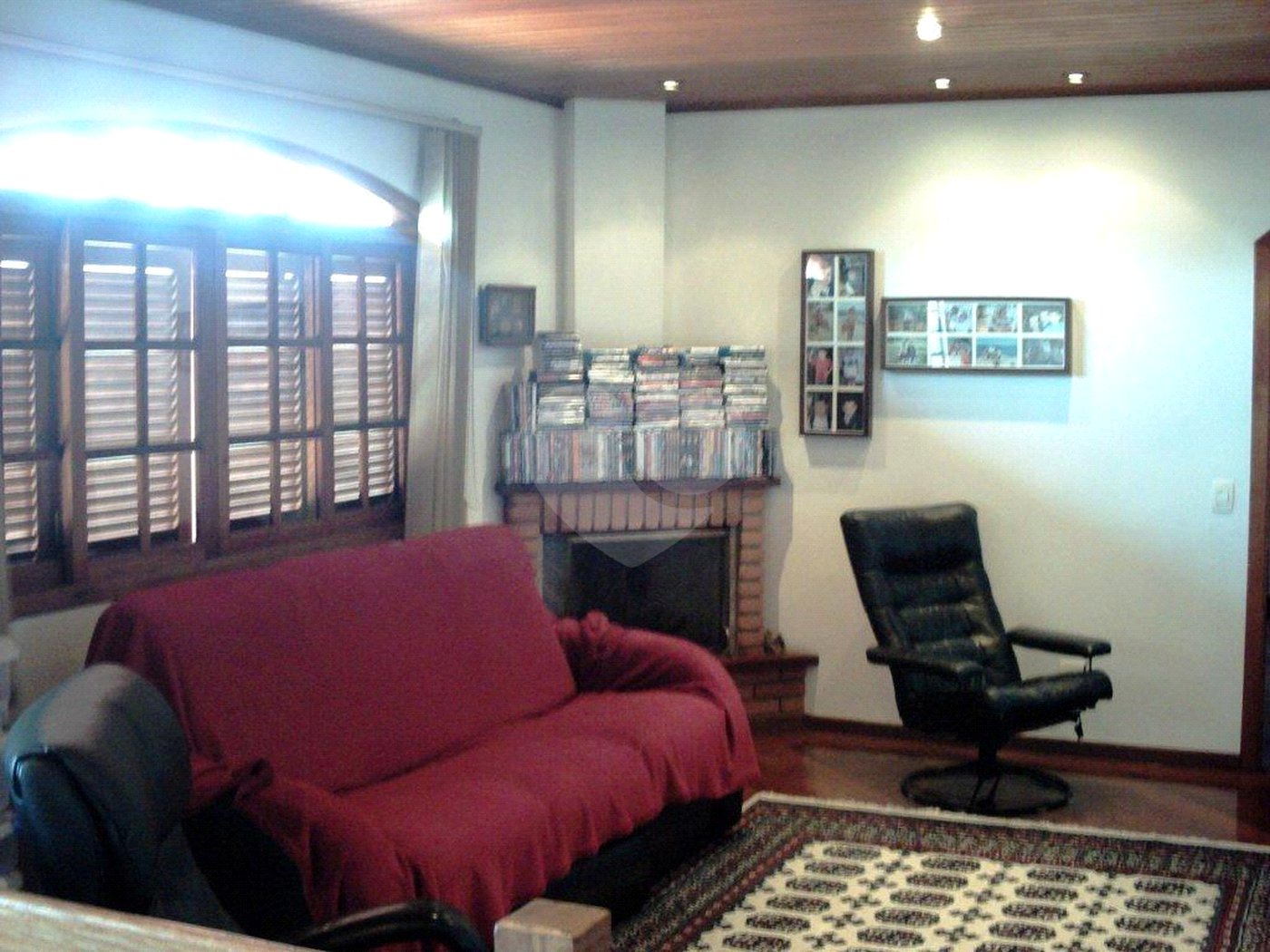 Casa à venda com 4 quartos, sendo 2 suítes, em Jardim Pinheiros, São Paulo, SP