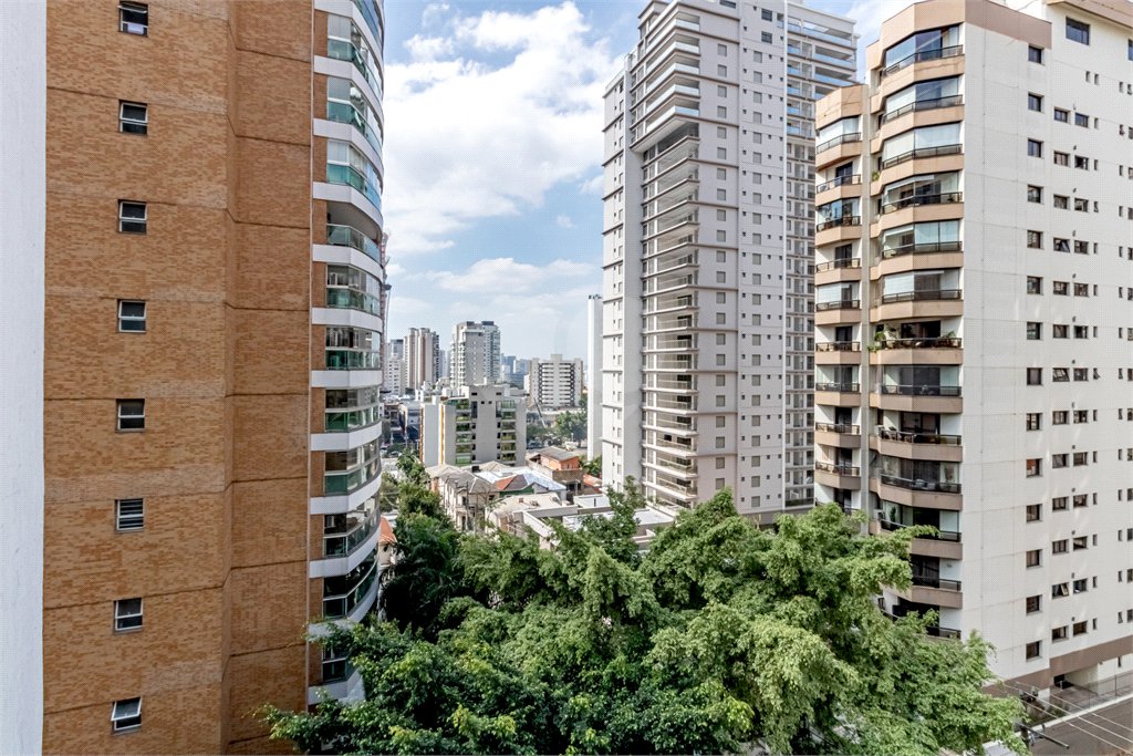 Apartamento à venda com 4 quartos, sendo 2 suítes, em Perdizes, São Paulo, SP