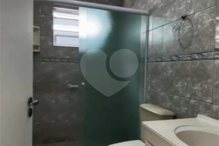 Sobrado à venda com 4 quartos, sendo 1 suíte, em Vila Pirituba, São Paulo, SP