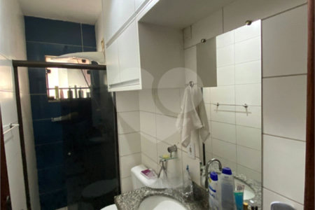 Apartamento à venda com 2 quartos no Centro, Ponta Porã, MS