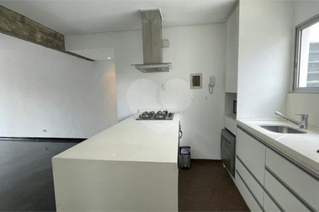 Apartamento à venda com 1 quarto em Itaim Bibi, São Paulo, SP