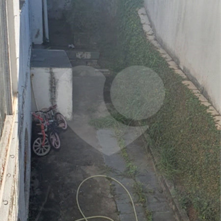 Casa Térrea à venda com 4 quartos, sendo 1 suíte, em Vila Albertina, São Paulo, SP