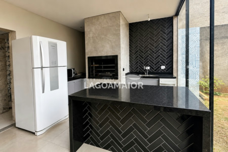 Casa à venda com 3 quartos, sendo 2 suítes, em Alto da Boa Vista, Três Lagoas - MS