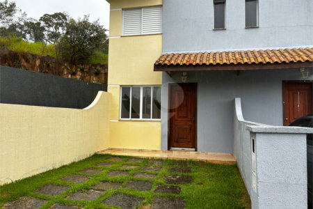Casa à venda com 2 quartos em Taboão, São Roque, SP