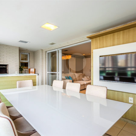 Apartamento à venda com 3 quartos, sendo 1 suíte,  em Vila Cruzeiro, São Paulo, SP