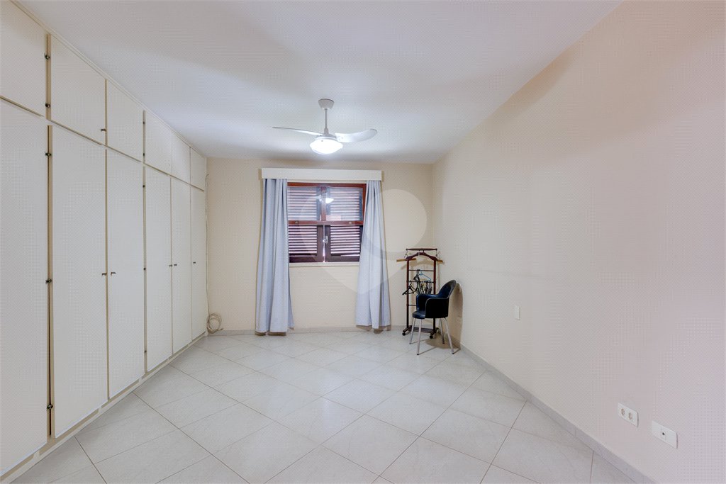 Sobrado à venda com 3 quartos, sendo 1 suíte, em Chácara Flora, São Paulo, SP